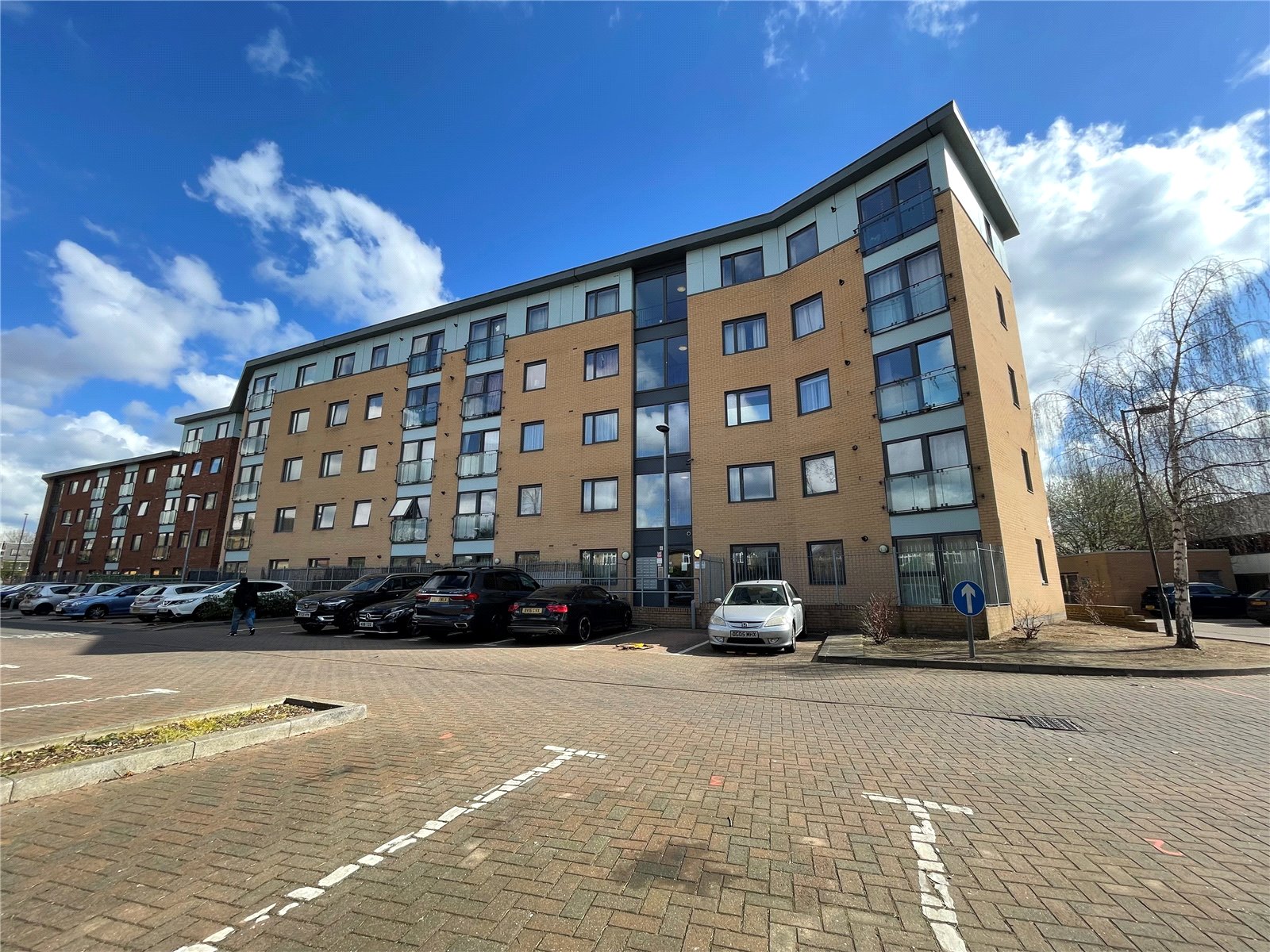 Bath Road, Hounslow Stones Property