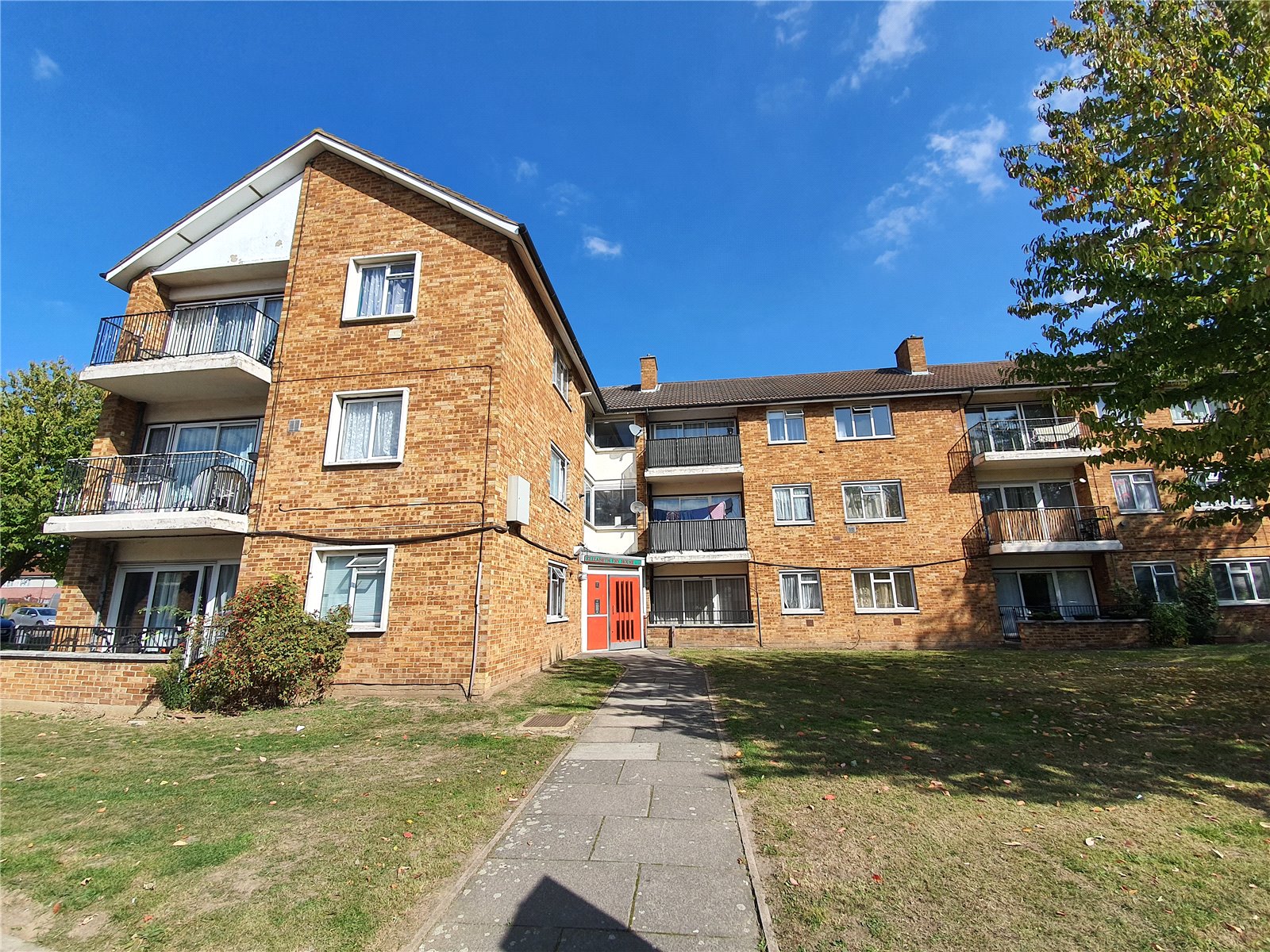 Croyde Avenue, Hayes Stones Property