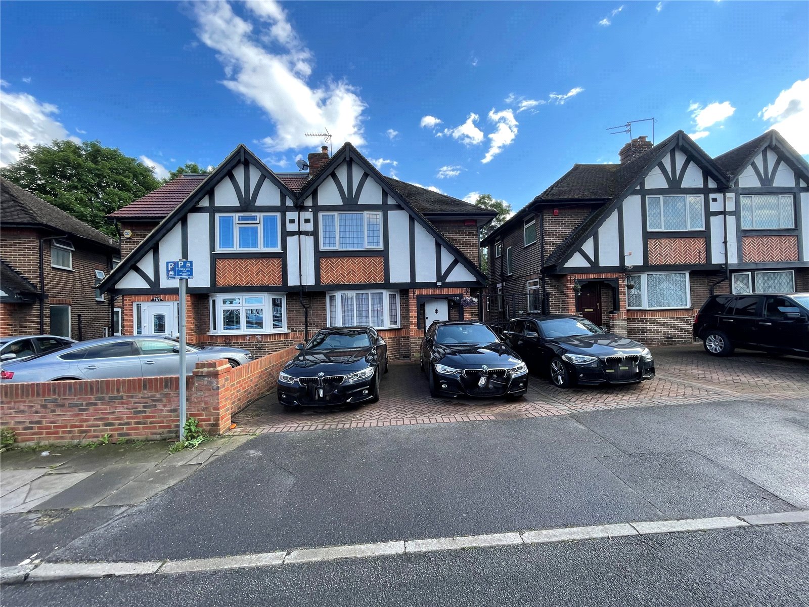 Roseville Road, Hayes Stones Property