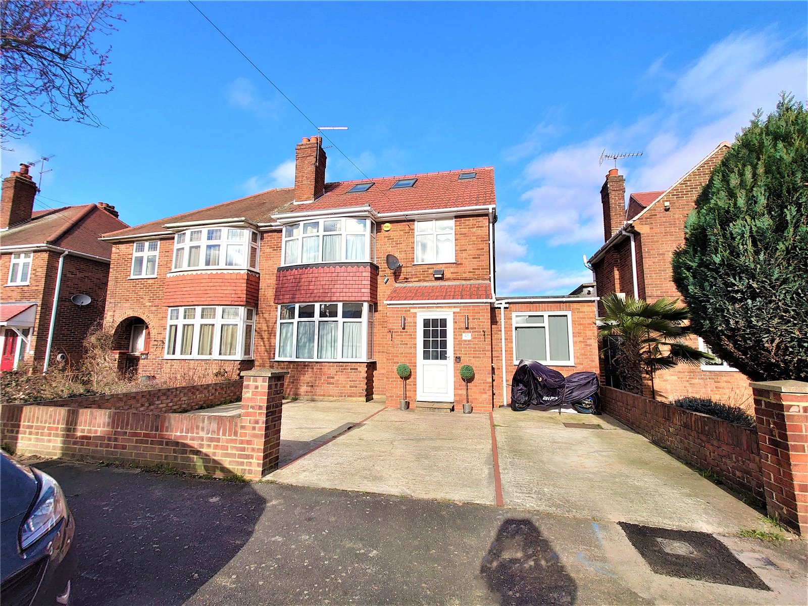Stirling Road, Hayes Stones Property