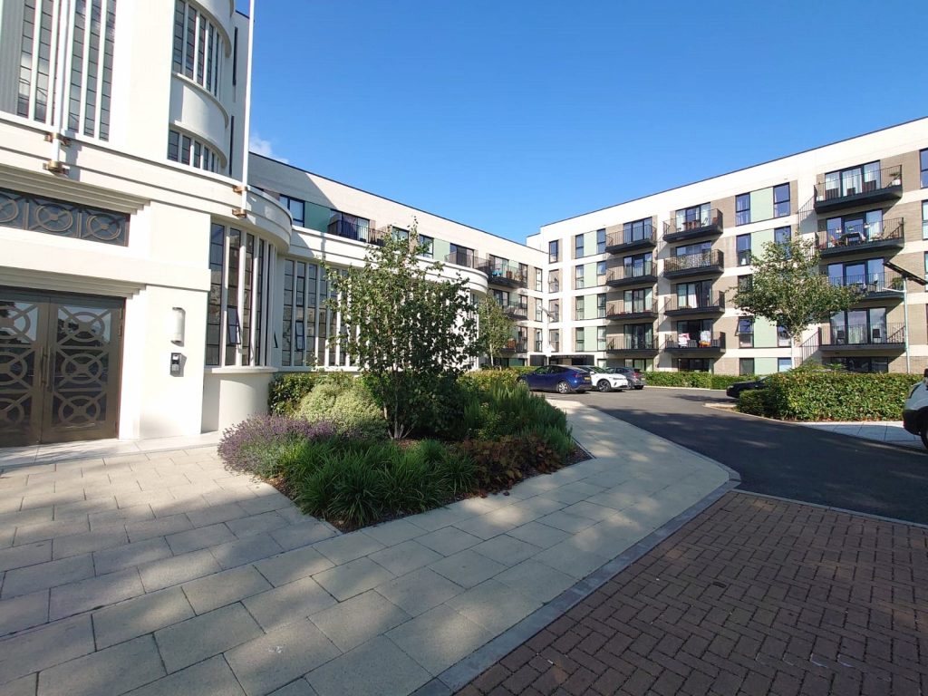Carnation Gardens, Hayes