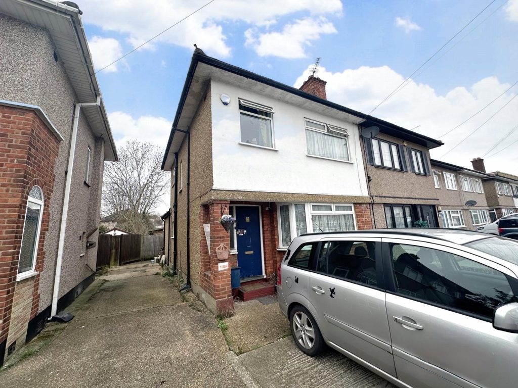 Frogmore Avenue, Hayes