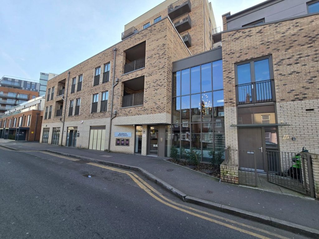 Blyth Road, Hayes